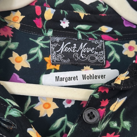 🌼 Vintage Next Move Black Floral Button Down Shirt – Cottagecore Summer Top - Picture 2 of 3